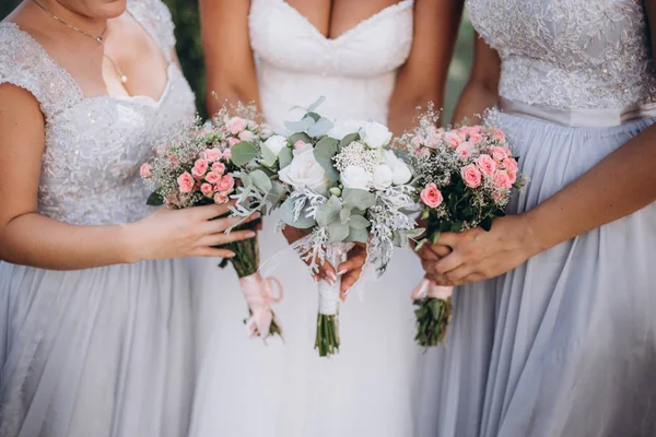 Bride Holding Wedding Bouquet Pastel Pink Colors — Stock Photo, Image