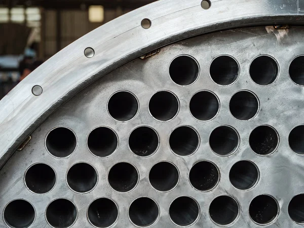 Деталь промислового теплообмінника — стокове фото