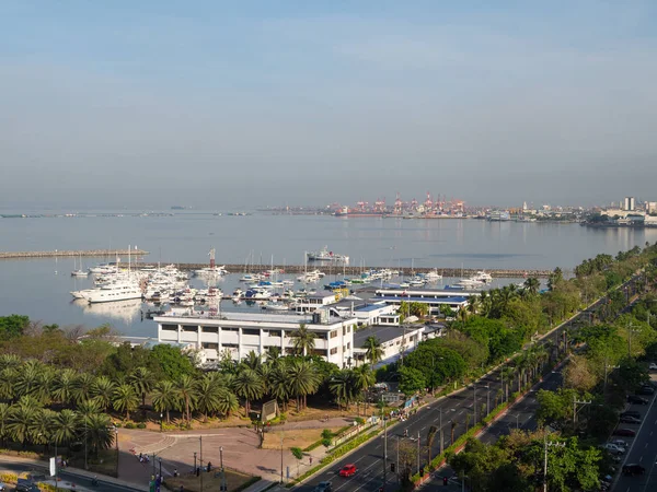 Roxas Bulvarı, Manila, Filipinler