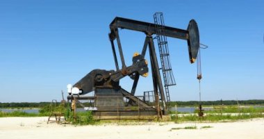 Hagerman Ulusal Vahşi Yaşam Sığınağında Petrol Dereleri