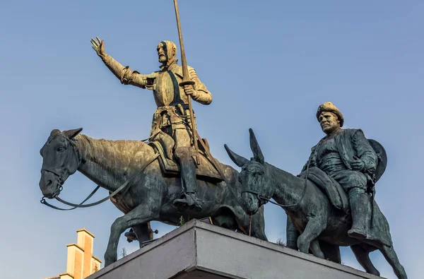 Bruselas Bélgica Diciembre 2018 Escultura Don Quijote Sancho Panza Plaza —  Fotos de Stock