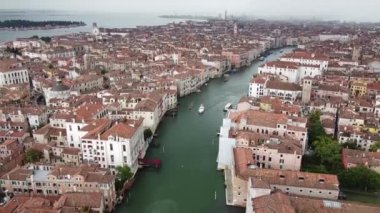 Venedik - Dron kanal görüntüsü, 2020 yüzünden trafik yok