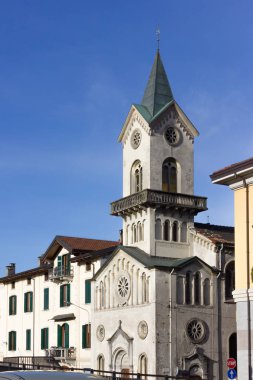 göl, bina ve manzara bahar