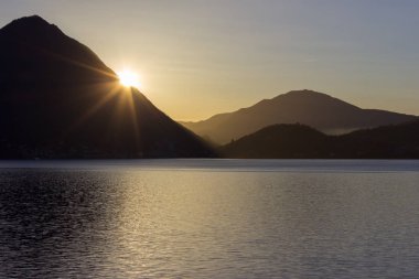 sabah sahne Gölü lago maggiore bahar verbania ve palanza arasında