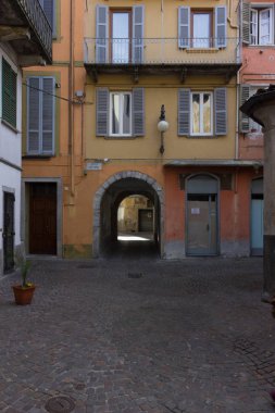 Göl lago maggiore, İsviçre, Ticino kentinin mimari arka plan.