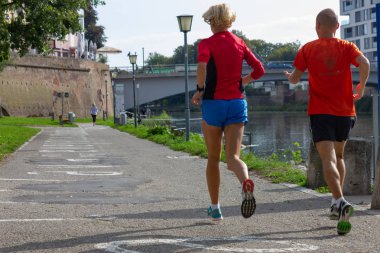 insanların pratik açık spor Güney Almanca olarak çalışan şehir ulm adlı nehir donau yakınındaki turistik spot denilen fischerviertel