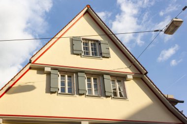 cepheler windows ve Güney Almanya binaların çatıları
