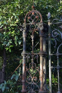 göl, bina ve manzara bahar