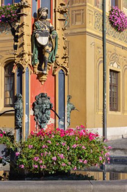 Şehir Ulm şehir evi ve turistik spot denilen fischerviertel yakınındaki tarihi Çeşme
