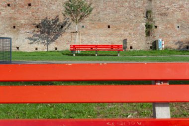 Güney Alman kenti ulm turistik spot denilen fischerviertel Park'ta nehir şehir kırmızı tezgah