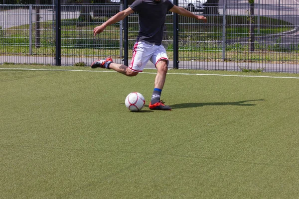 Joueur Football Amateur Par Temps Ensoleillé Dans Sud Allemagne — Photo