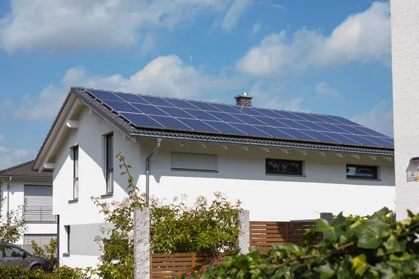 Painel Solar Fachadas Edifícios Modernos Detalhes Aldeia Sul Alemão Baviera — Fotografia de Stock