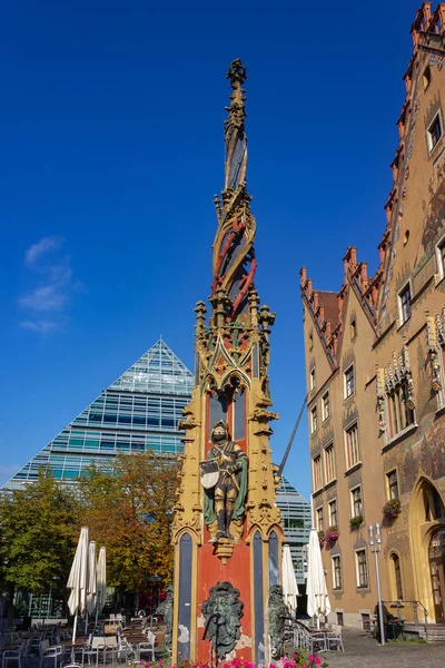 Fuente Histórica Ciudad Ulm Cerca Casa Ciudad Lugar Turístico Llamado — Foto de Stock