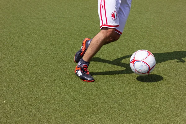 Jogador Amador Futebol Dia Ensolarado Sul Alemanha — Fotografia de Stock