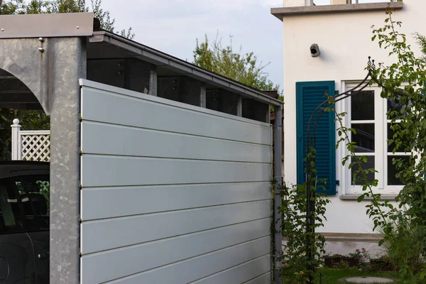 Casas Garagem Área Entrada Detalhes Sul Alemanha Verão Noite — Fotografia de Stock