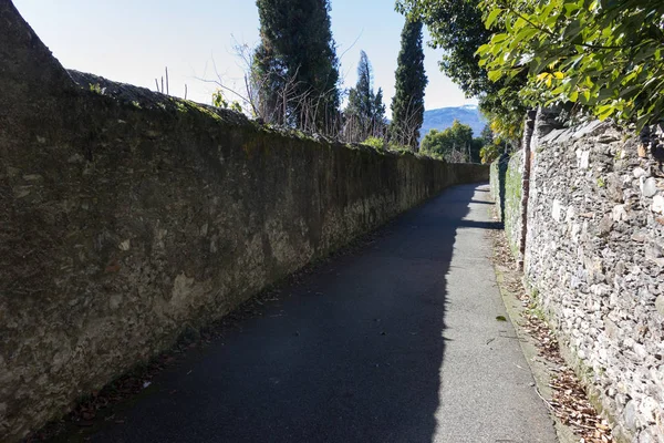 Krásný Výhled Podhorské Vesnice Jezero Lago Maggiore — Stock fotografie