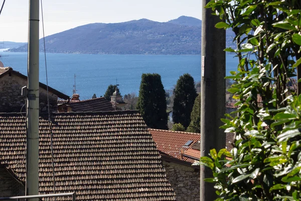 Splendida Vista Sul Lago Sulle Montagne Primavera — Foto Stock