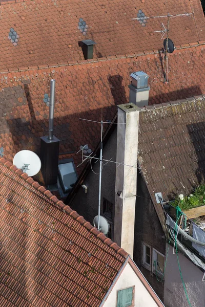 Dia Muito Ensolarado Junho Alemanha Sul Perto Centro Uma Cidade — Fotografia de Stock