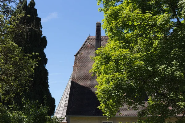 Velmi Slunečného Dne Červnu Jižním Německu Uvidíte Krajinu Domů Fasád — Stock fotografie