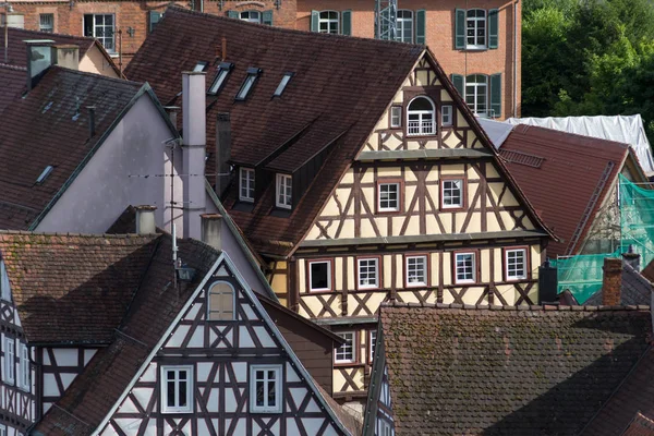Солнечный День Июне Южной Германии Центре Исторического Города Видите Крыши — стоковое фото