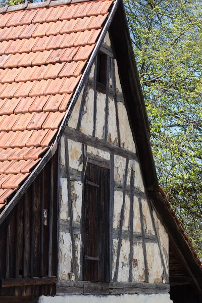 Våren Södra Tyska Landsbygden Staket Innan Byggnader Dörrar Fönster Tak — Stockfoto