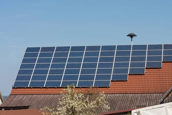 Paneles Solares Azotea Casa Sur Alemania —  Fotos de Stock