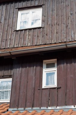 güneşli mavi gökyüzü gün Münih şehir ve stuttgart yakınındaki Güney Alman kırsal kırsal kesimde damızlık Çiftliği'nde bahar ay olabilir