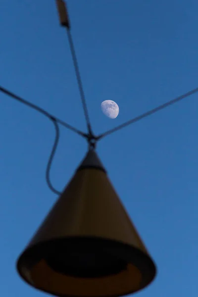 Uma Cidade Histórica Sul Alemanha Sobre Ruas Uma Noite Lua — Fotografia de Stock