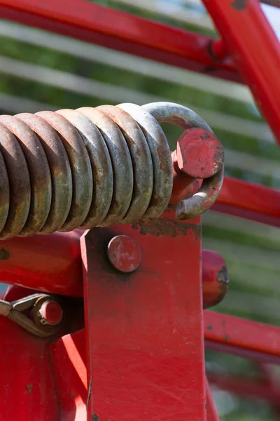 Einem Sonnigen Junitag Süddeutschland Ländlichen Raum Sieht Man Maschinen Räder — Stockfoto