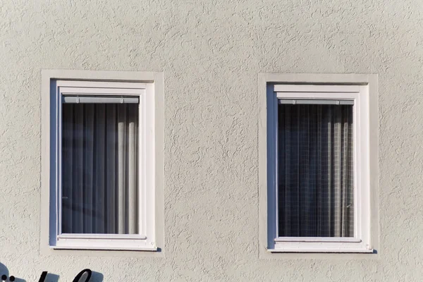 Haziran Ayında Güney Almanya Çok Güneşli Bir Günde Cepheler Windows — Stok fotoğraf