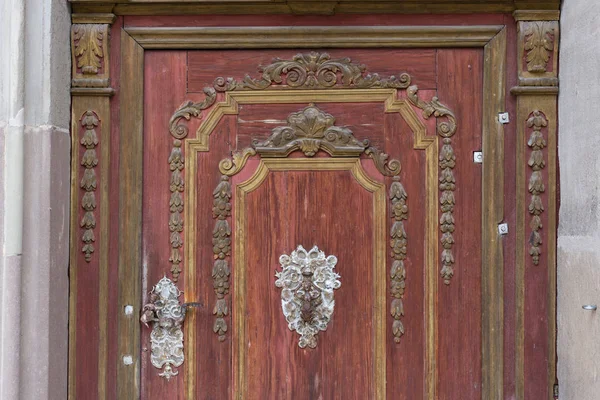 Pintu Masuk Dan Ornamen Gereja Katolik Romantis Selatan Germany Kota — Stok Foto