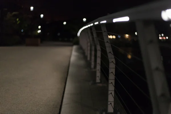 Ponte Pedestre Abstrata Noite Cidade Sul Alemanha Perto Stuttgart Com — Fotografia de Stock