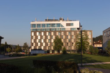 modern otel cephe sabah stuttgart yakınındaki Güney Almanya'da ışık