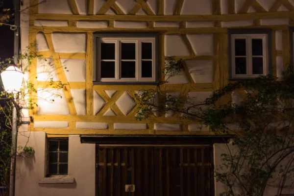 Kasım Gece Ayrıntılarda Münih Stuttgart Yakınındaki Güney Almanya Şehir Cepheler — Stok fotoğraf