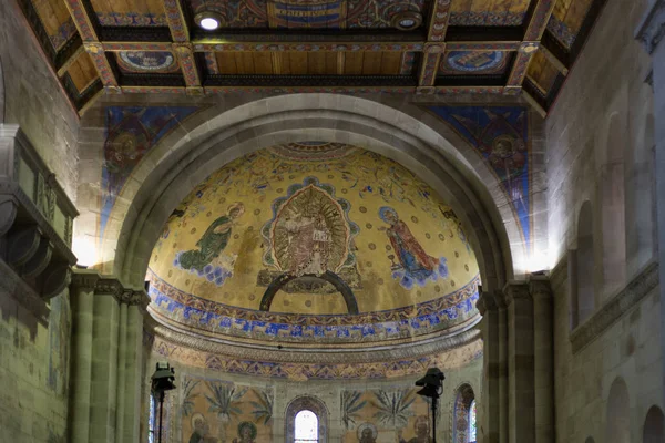 Detalles Arquitectura Romana Una Iglesia Histórica Sur Alemania Ciudad Schwaebisch —  Fotos de Stock