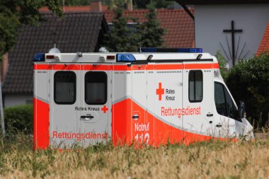 Beyaz kurtarma aracı Alman Köyü