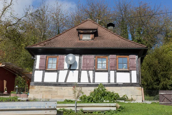 Fassadenarchitektur Und Fenster Von Fachwerkhäusern Süddeutschland Historische Stadt Zwischen München — Stockfoto