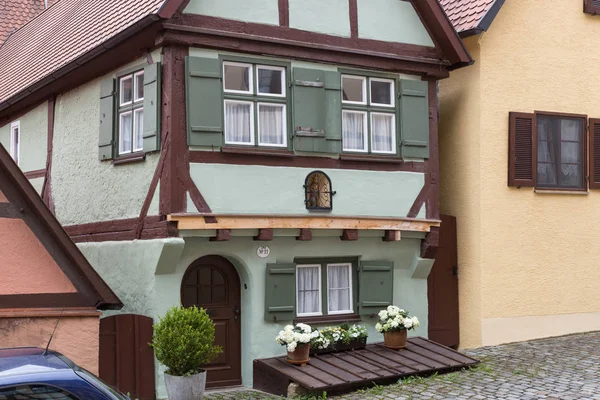 Einer Historischen Stadt Bayern Süddeutschland Sind Sommer Alte Fachwerkhäuser Mit — Stockfoto
