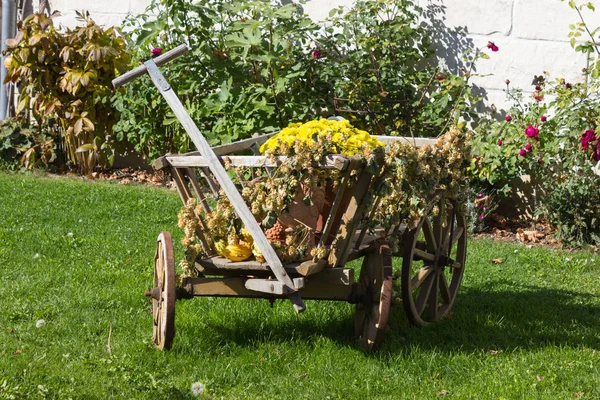 Casa Fazenda Alemã Com Cores Outono Decoração Jardim Outono Outubro — Fotografia de Stock