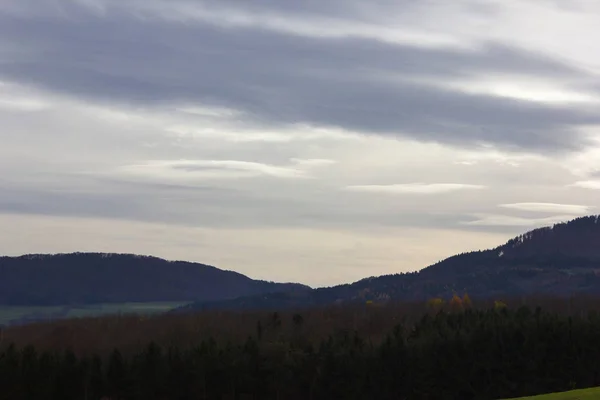 Föhnhimmel Und Wolken Herbstmonat November Süddeutschen Raum Der Nähe Der — Stockfoto