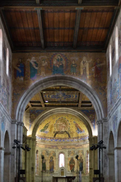 Detalles Arquitectura Romana Una Iglesia Histórica Sur Alemania Ciudad Schwaebisch —  Fotos de Stock