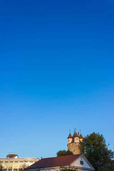 Schwaebischgmuend Fnfknopfturm Columna Torre Aire Libre Otoño Puesta Sol Cielos — Foto de Stock