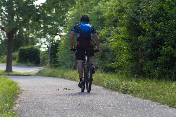 Gyakorlása Bikeway Nyári Nap Július Németország Déli Vidéki Kerékpárosok — Stock Fotó