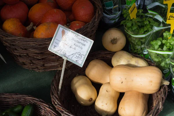 Λαχανικά Αγορά Τροφίμων Φθινόπωρο Μήνα Οκτωβρίου Στην Νότια Γερμανία Μικρή — Φωτογραφία Αρχείου