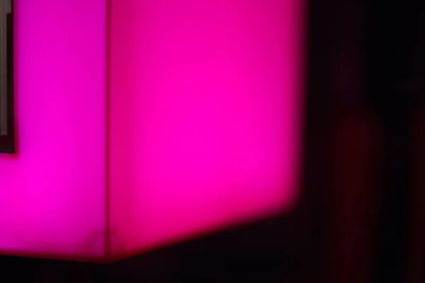 Neon Magenta Esibisce Una Notte Novembre Una Città Della Germania — Foto Stock