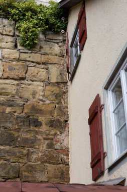 Güney Almanya tarihi şehir şehir Münih ve stuttgart sonbahar ay Kasım arasında çerçeve binalarda duvar ve cephe mimarisi