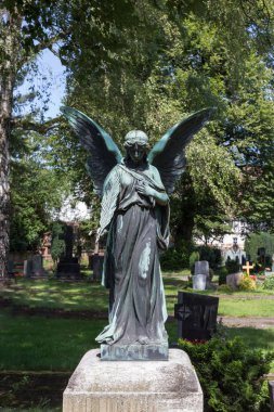 Yaz Güney Almanya tarihi şehir mezarlığında