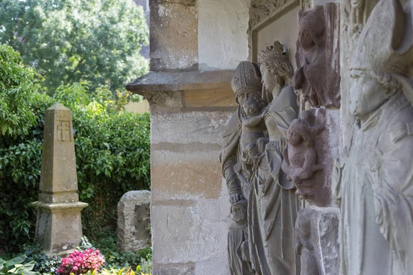 Figure Architettura Del Cimitero Dettagli Intorno Alla Cappella Villaggio Storico — Foto Stock