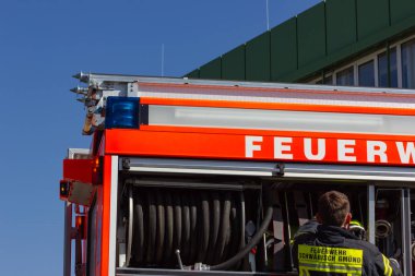 İtfaiye eylem Güney Almanya kırsal kesimde.