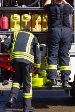 İtfaiye eylem Güney Almanya kırsal kesimde.